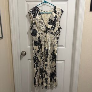 Nine West Black and Cream Floral Midi Dress
